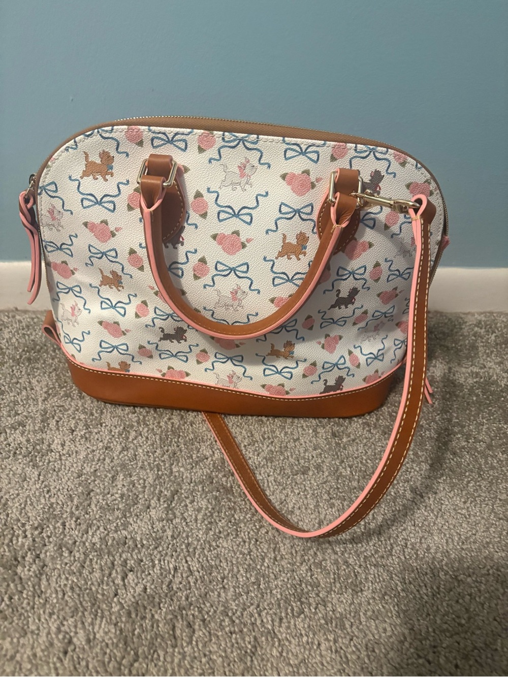 Disney Dooney & Bourke Aristocats Dome Satchel with Brown Trim - Picture 2 of 6